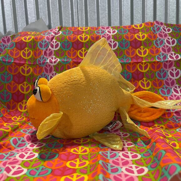 Webkinz Fantail Goldfish HM218 No Code Stuffed Plush Animal Pet - Picture 2 of 5